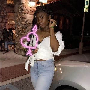 Meet your Posher, Kahdiatou